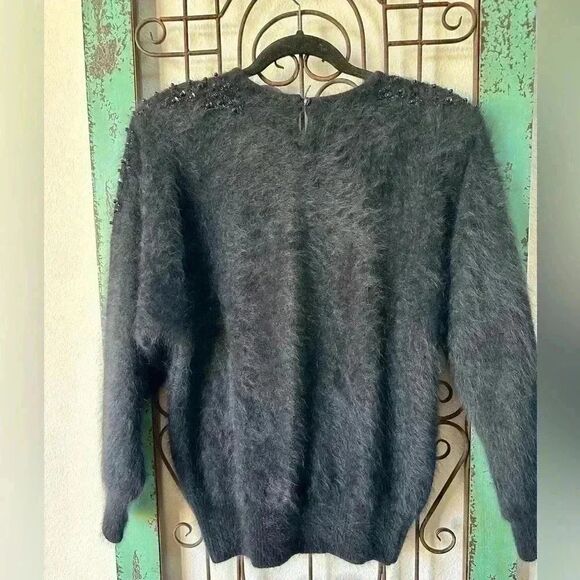 Real ANGORA FUR black-pullover swearer,hand beaded.In beautiful condition. - Picture 5 of 7